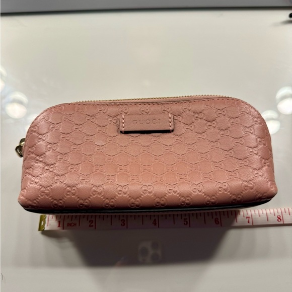 GUCCI Microguccissssima mini accessory bag in soft pink - Picture 3 of 9